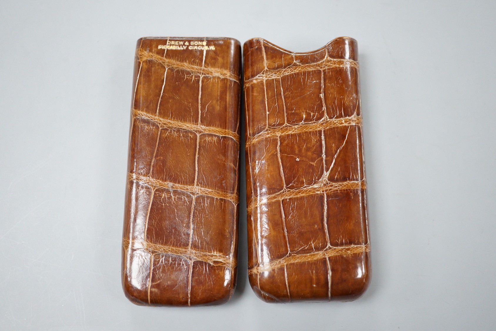 A crocodile cigar case by Drew & Sons Piccadilly Circus, pre-1940, 14.5cm long